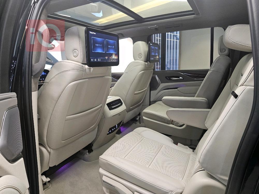 Cadillac Escalade